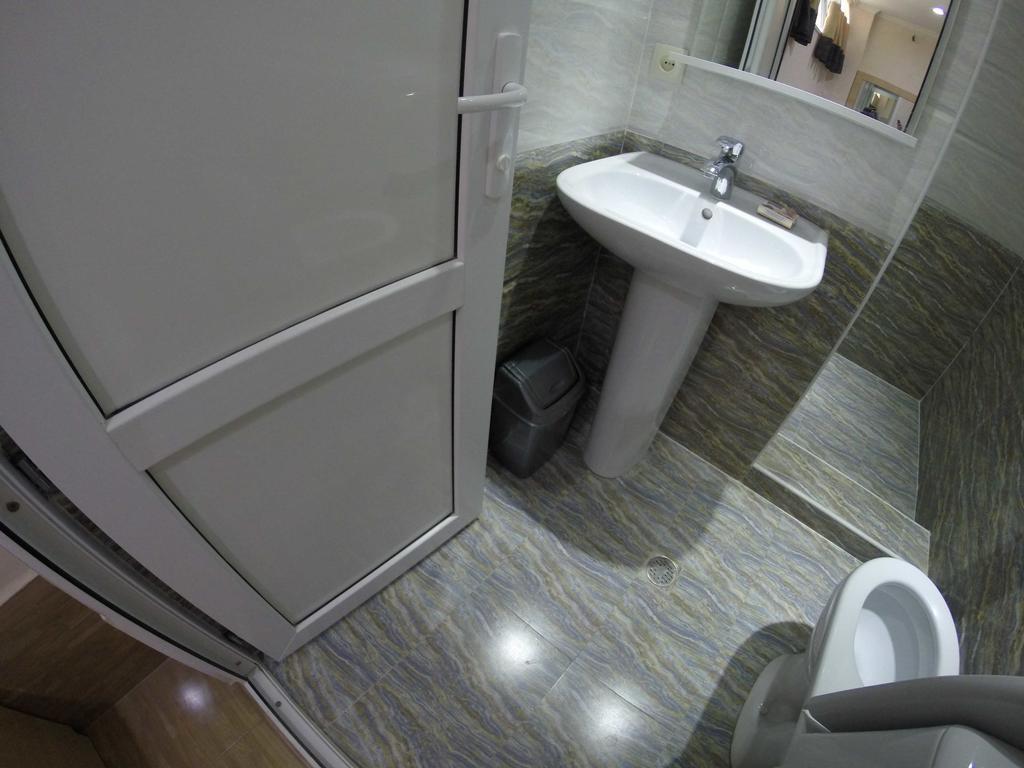 Guest House Rampa Tbilisi Zewnętrze zdjęcie